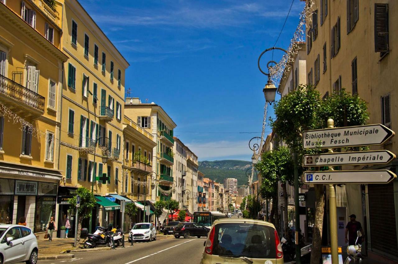 אז'אקסיו F3 - Standing Centre Ville Calme Et Climatise מראה חיצוני תמונה